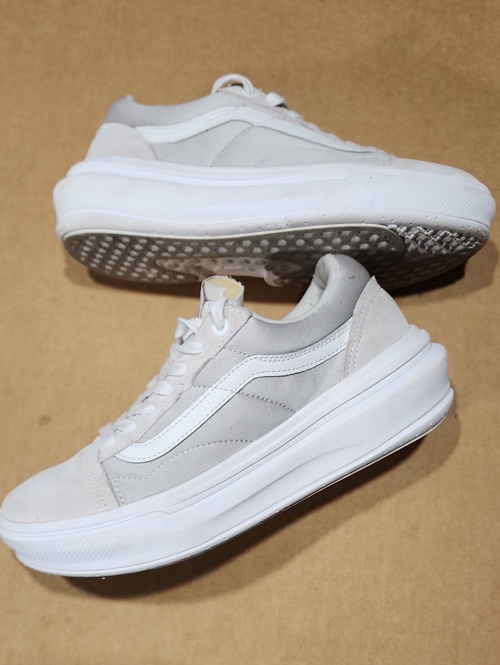 Vans ComfyCush Old Skool Overt Unisex M SZ 9 / W 10.5